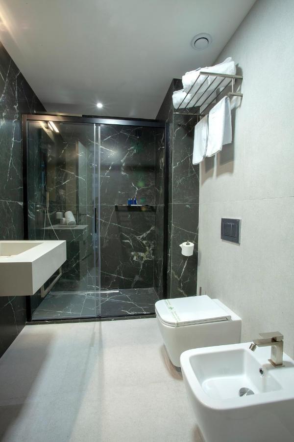 Hotel Solun Trieste Esterno foto