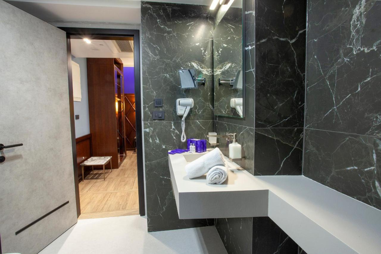 Hotel Solun Trieste Esterno foto