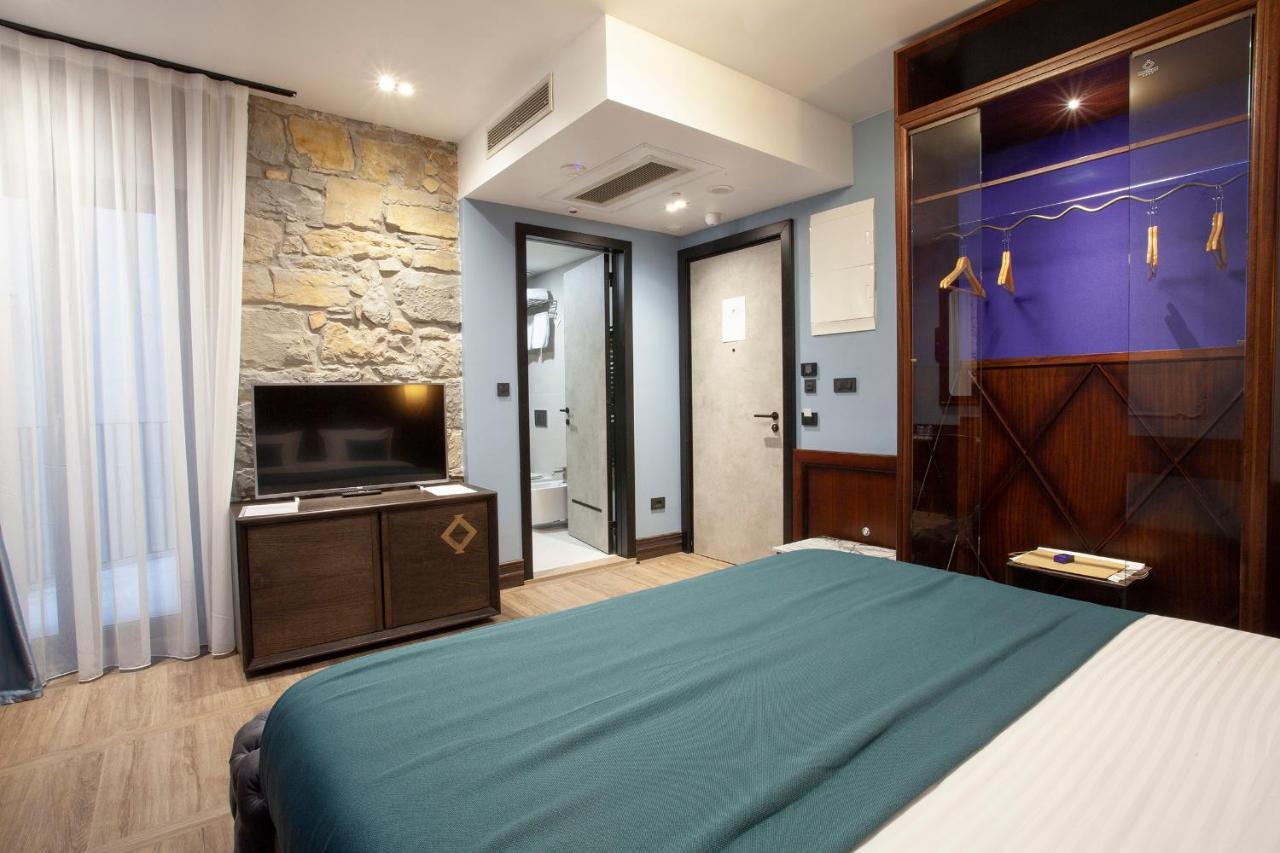 Hotel Solun Trieste Esterno foto